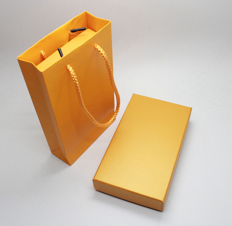 U盤16GB、筆黃金組合兩件套（水晶系列）