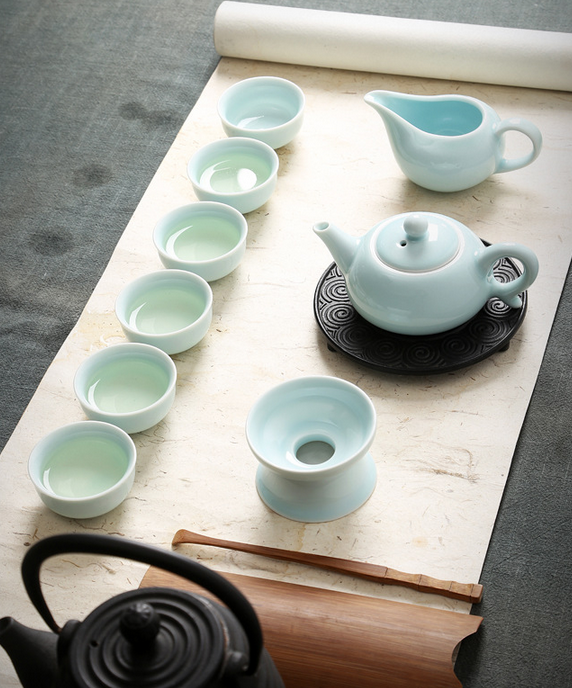 青瓷茶具