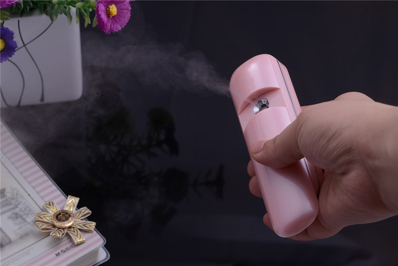 EBO-8001  充電款美顏噴霧器