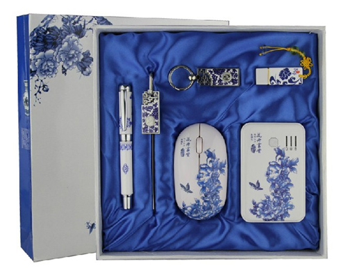 青花六件套（真瓷筆+4GU盤(pán)+鼠標(biāo)+書(shū)簽+鑰匙扣+5000毫安移動(dòng)電源）