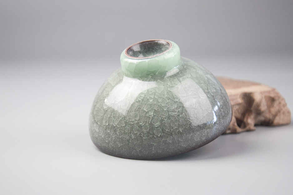 【收藏品】壓手冰裂品茗杯 杭州市工藝美術師張于龍作品