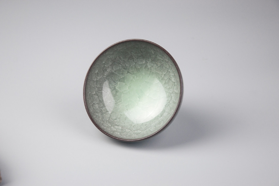 【收藏品】壓手冰裂品茗杯 杭州市工藝美術師張于龍作品