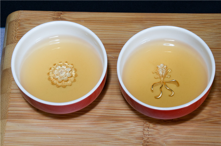 高溫骨玉瓷蛙粘、銀 燈籠茶具套裝