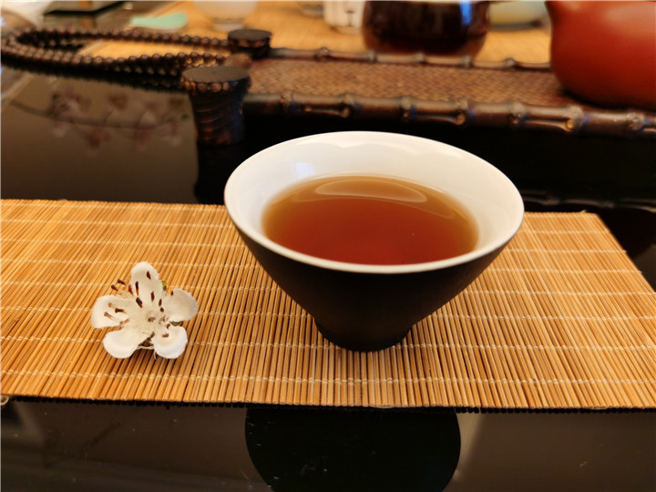 2018倚邦熟茶小罐禮盒典雅包裝 一盒10罐  攜帶方便